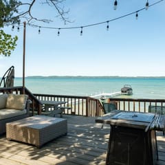 Lakeshore Lux - La Casa Feliz | Beach | AC