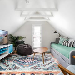 Modern Mid-Century | Downtown | AC | Walkable |