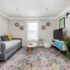 Contemporary Mid-Century Style | Downtown | AC |