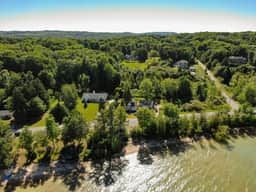 M22 Shores | Beach | Pet-friendly | Waterfront | Large Groups