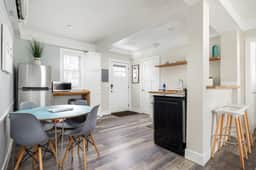 Contemporary Mid-Century Style | Downtown | AC |