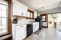 Beautiful House | Walk Everywhere | AC | Fire Pit |