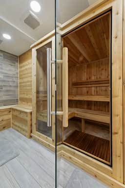 M22 & You. | Beach | Sauna | AC |