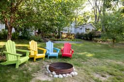 Dyer Lake Gallery Retreat