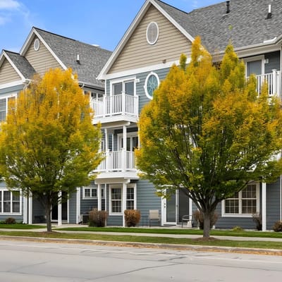 Bay Park 32: Downtown Condo!