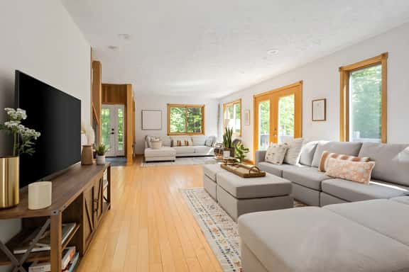 Vineyard Haven | AC | Jacuzzi | Sauna | Private | - Image 1