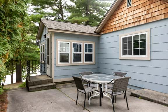 Rennie Lake Hideaway Home - Image 1