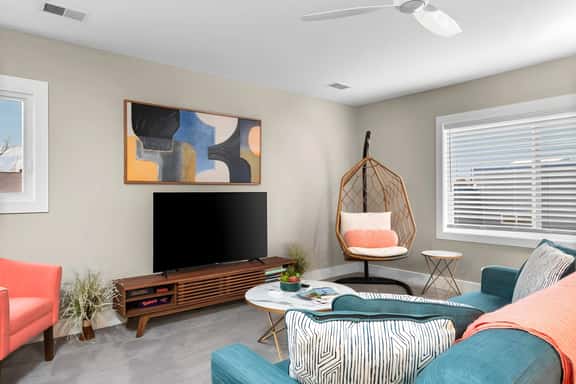 TC Parkside G · TC Parkside G: Spacious 2BR Condo - Image 1