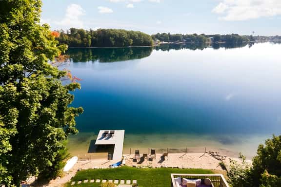 Beach House - Lakefront with a Hot Tub! - Image 1