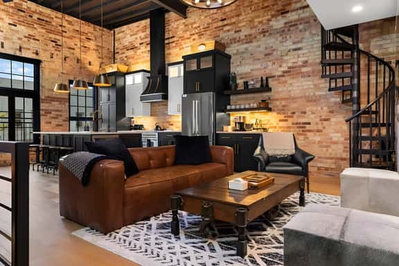 Luxury TC Loft: Historic Condo! - Image 1