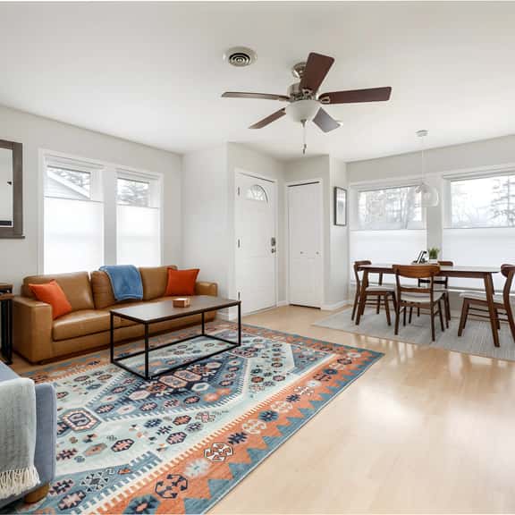 Bay Breeze Getaway - Image 1