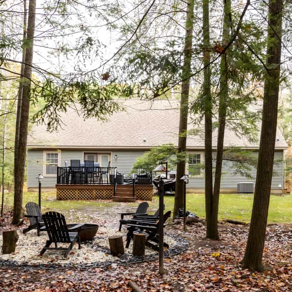 The Hoosier Valley Retreat Traverse City, Michigan - Image 1
