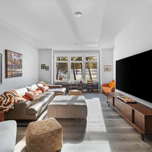 Luxury Downtown Traverse City Riverfront Summer Rental - Image 1