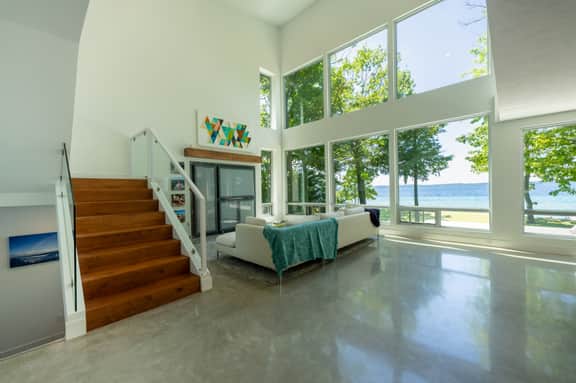 Old Mission Peninsula Luxury on West Bay