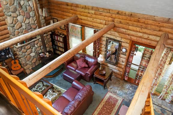 Beautiful Log Cabin | Lake Access | Interlochen |