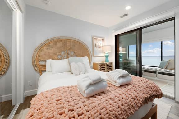 Water's Edge | Private Frontage + Dock | Hot Tub | AC