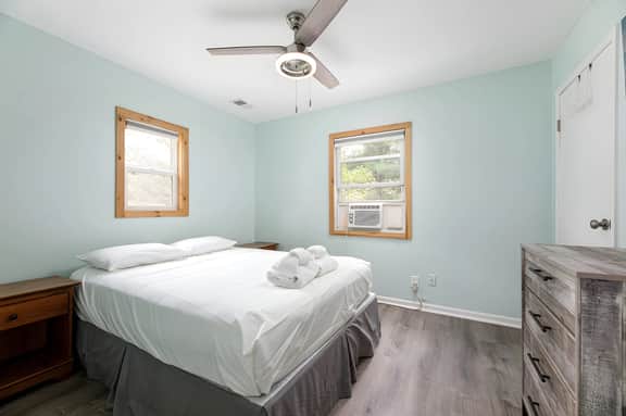 Rennie Lake Hideaway