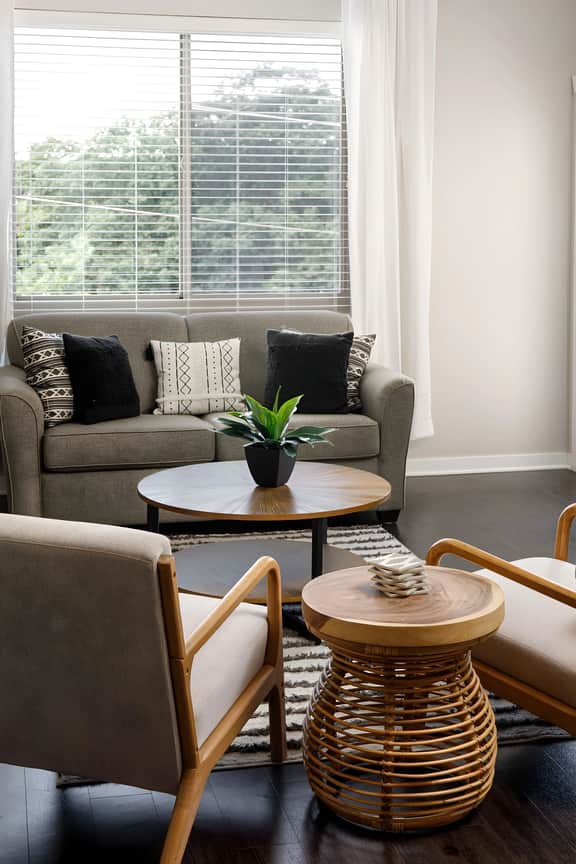 Trailside45 Modern Getaway –  Traverse City