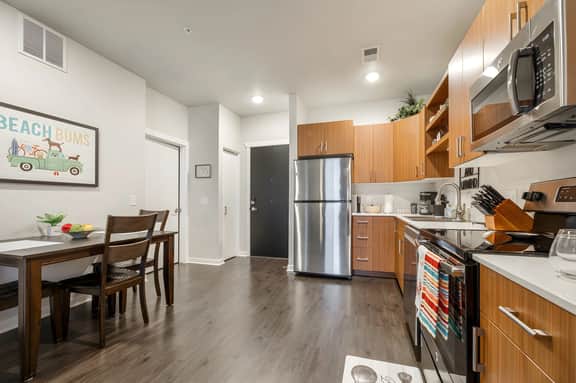 Cute Condo | TART Trail | Bikes | AC | Downtown |