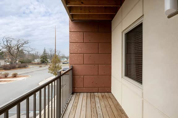 Cute Condo | TART Trail | Bikes | AC | Downtown |
