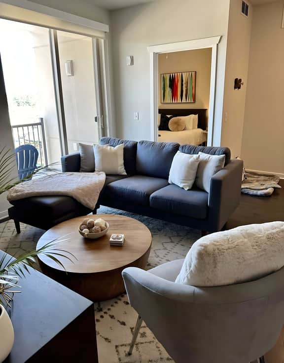 Tranquil Condo · Top Floor Pet Friendly Condo near Downtown