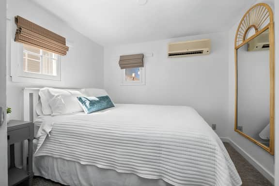 #01 Beach Bungalow