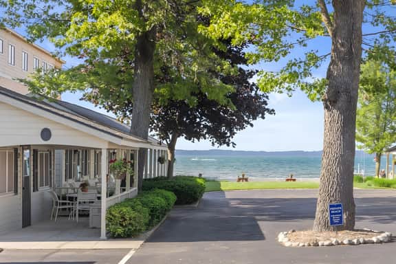 #03 Sandpiper Cottage
