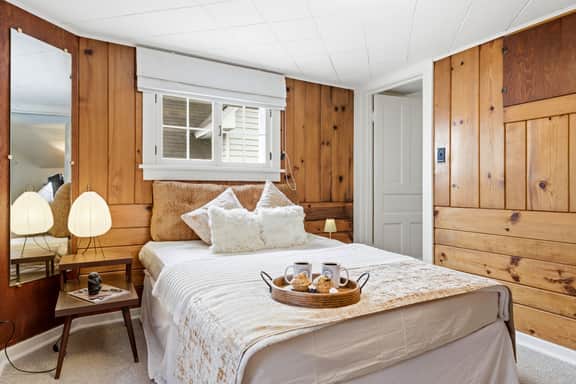 Old Towne Cass | Furnished 30+ Day Downtown Traverse City Stay