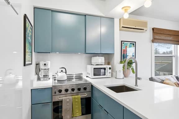 #12 The Nest Condo ·Renovated Bathroom in 202