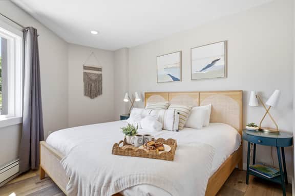 KBB 1, 2, 3 | Downtown 4BR | 3BA | Combo - Image 2