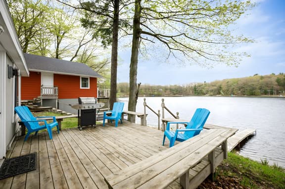 Bryan Lake Hideaway